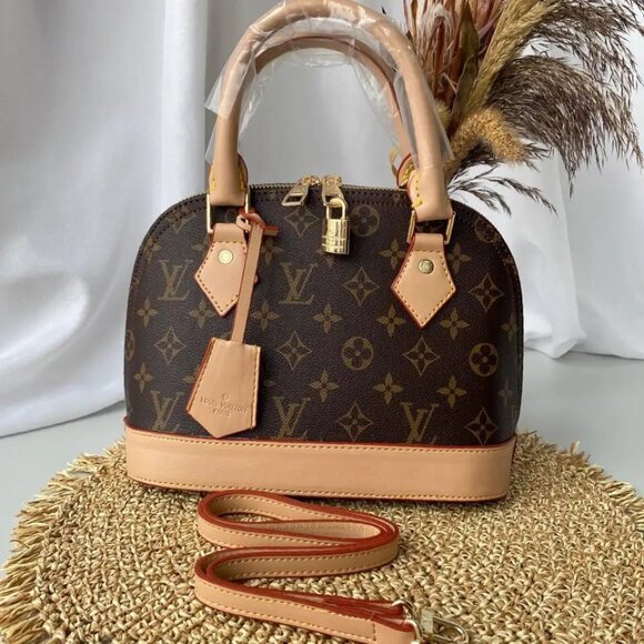 <AUTHENTIC>Louis Vuitton bag - Picture 1 of 8